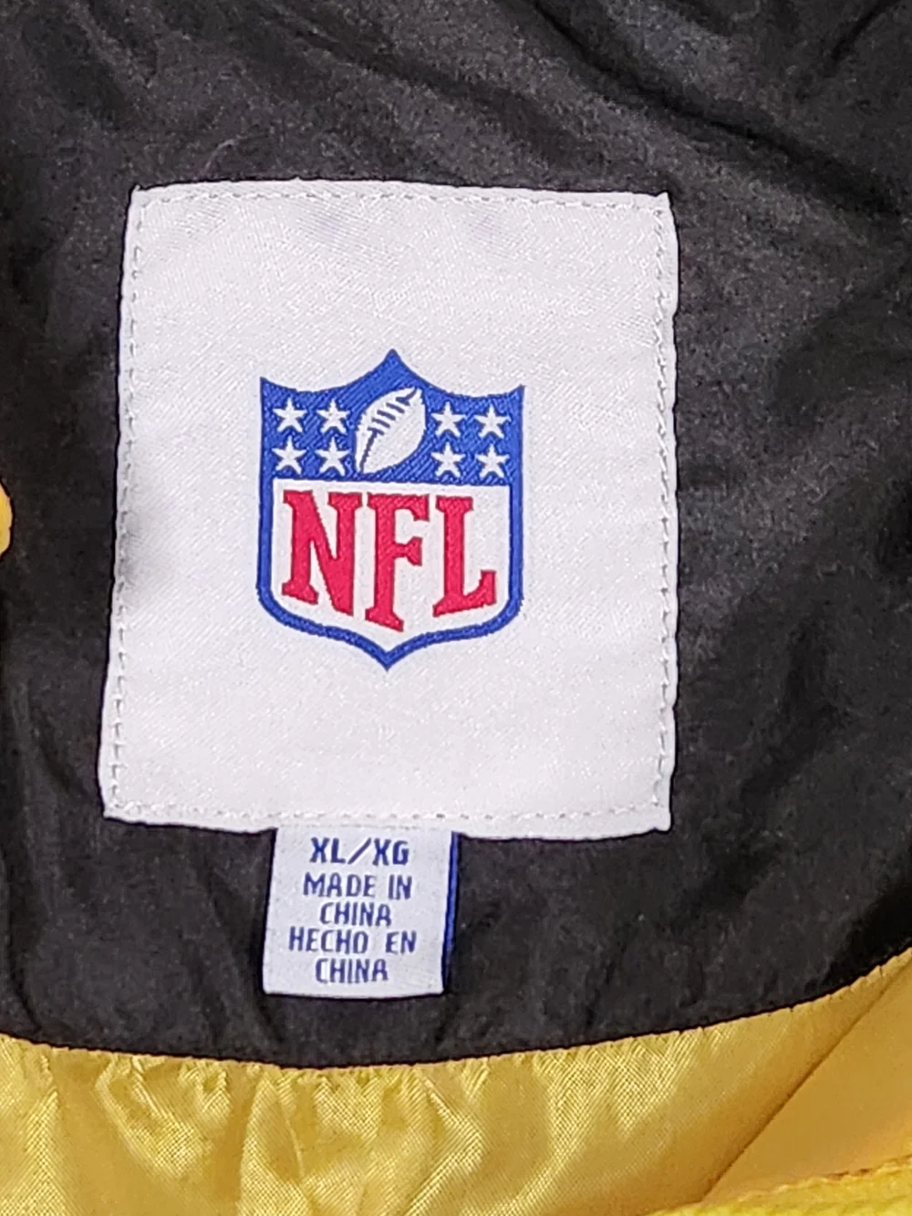 NFL Pittsburah Steelers Men's 1/4 Zir Windbreaker Pullover Jacket - Size XL